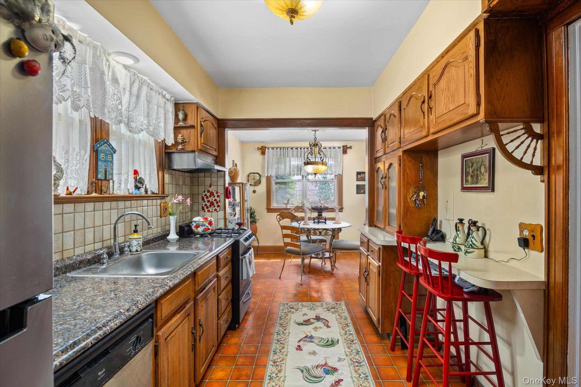 3221 168th Street Property Photo 12