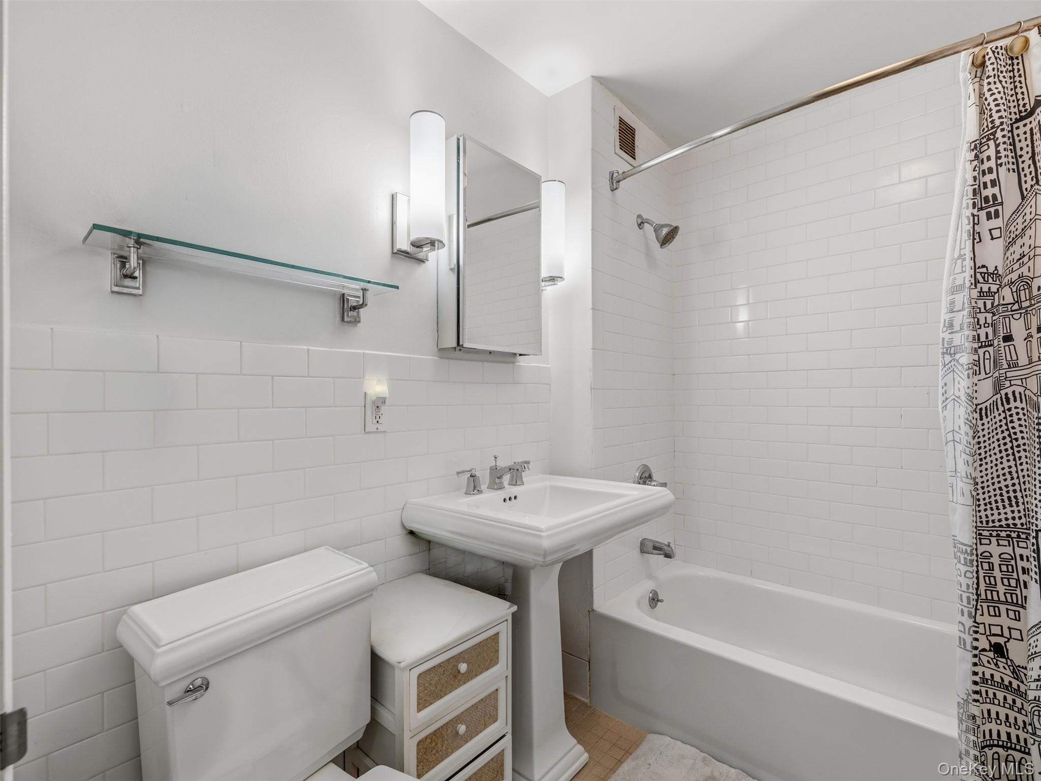 50 E 129th Street 3b Property Photo 6