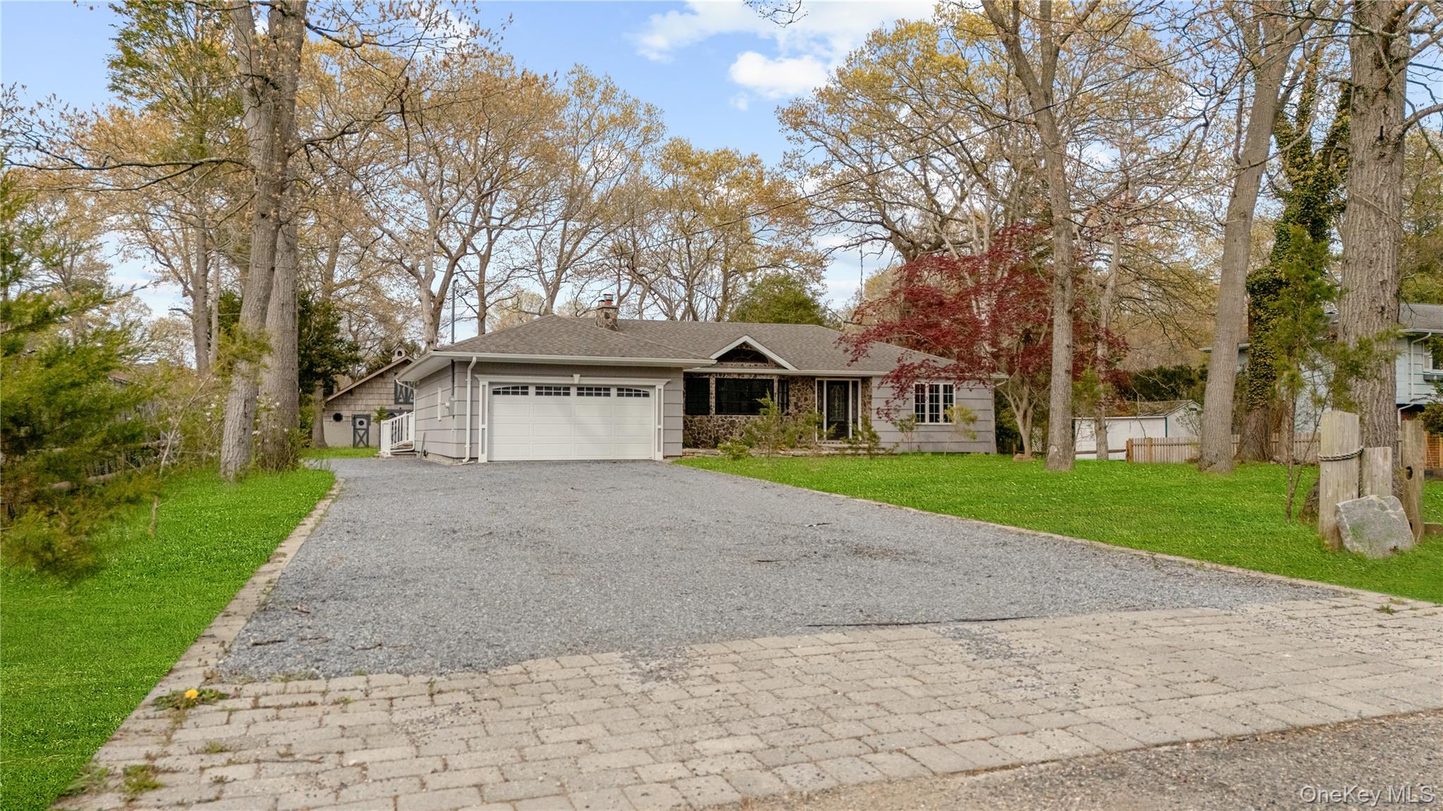257 Southlawn Avenue Property Photo 2