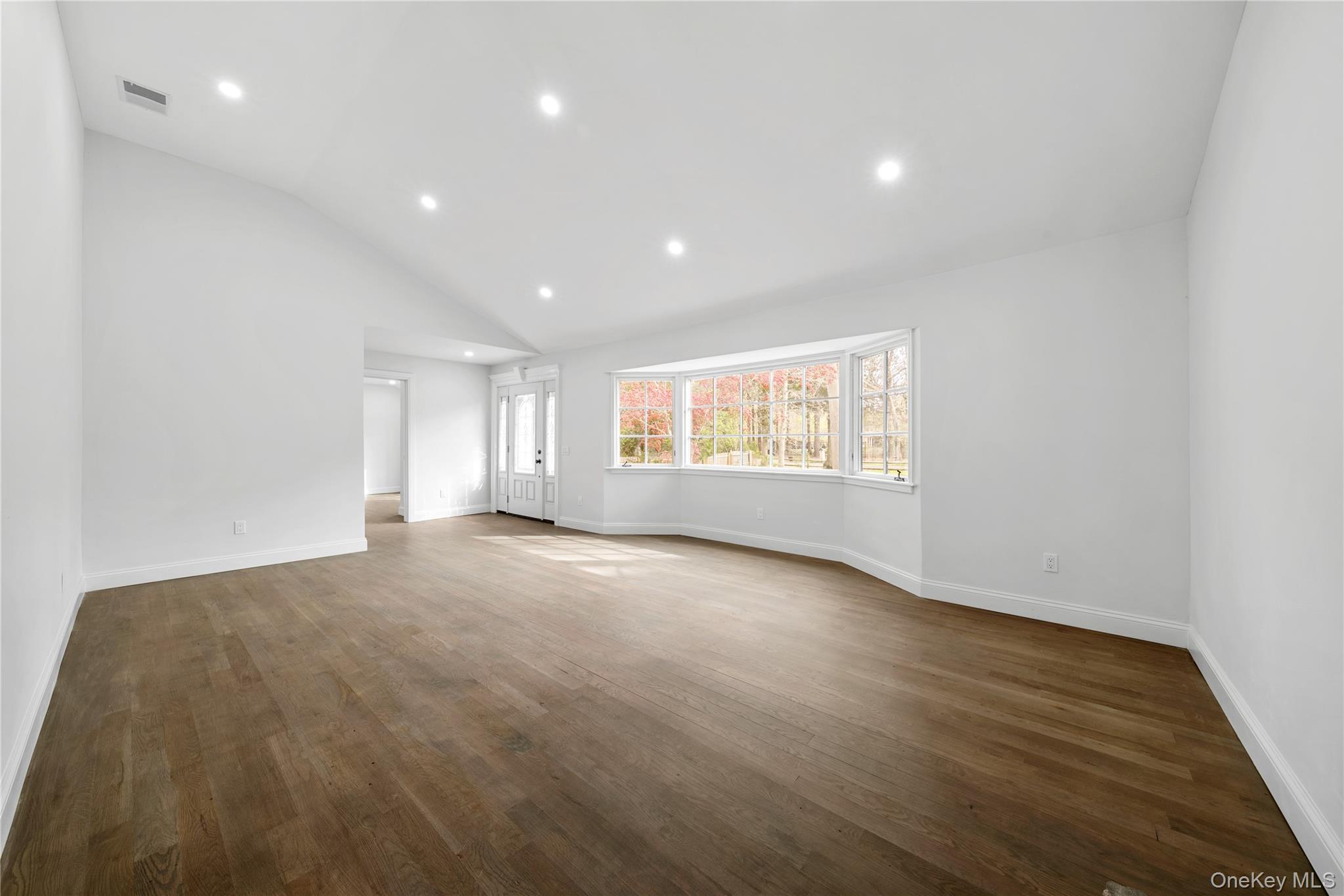 257 Southlawn Avenue Property Photo 7