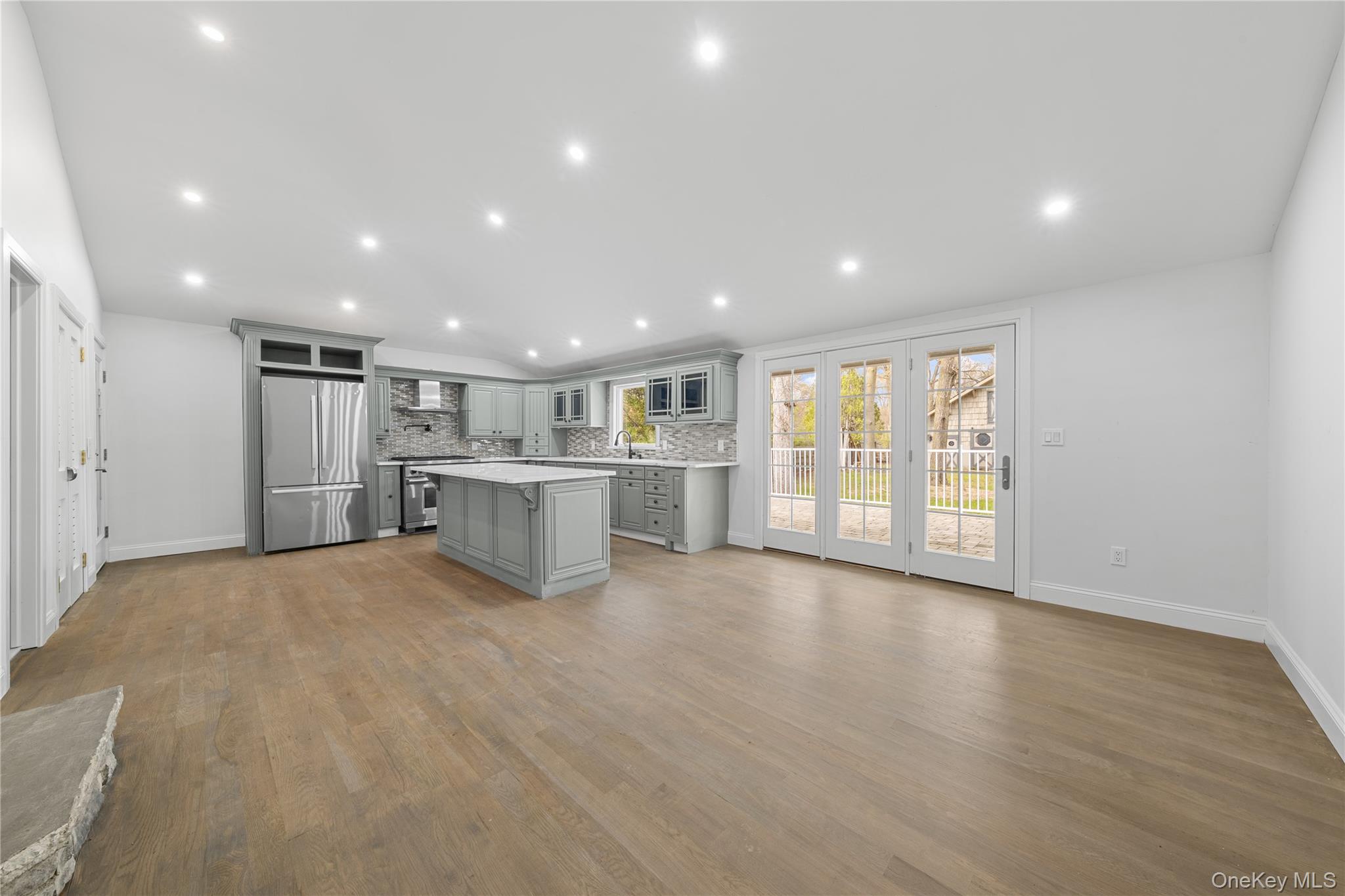 257 Southlawn Avenue Property Photo 10
