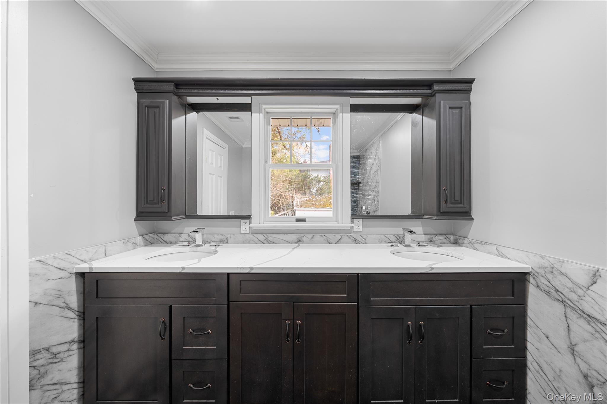 257 Southlawn Avenue Property Photo 26