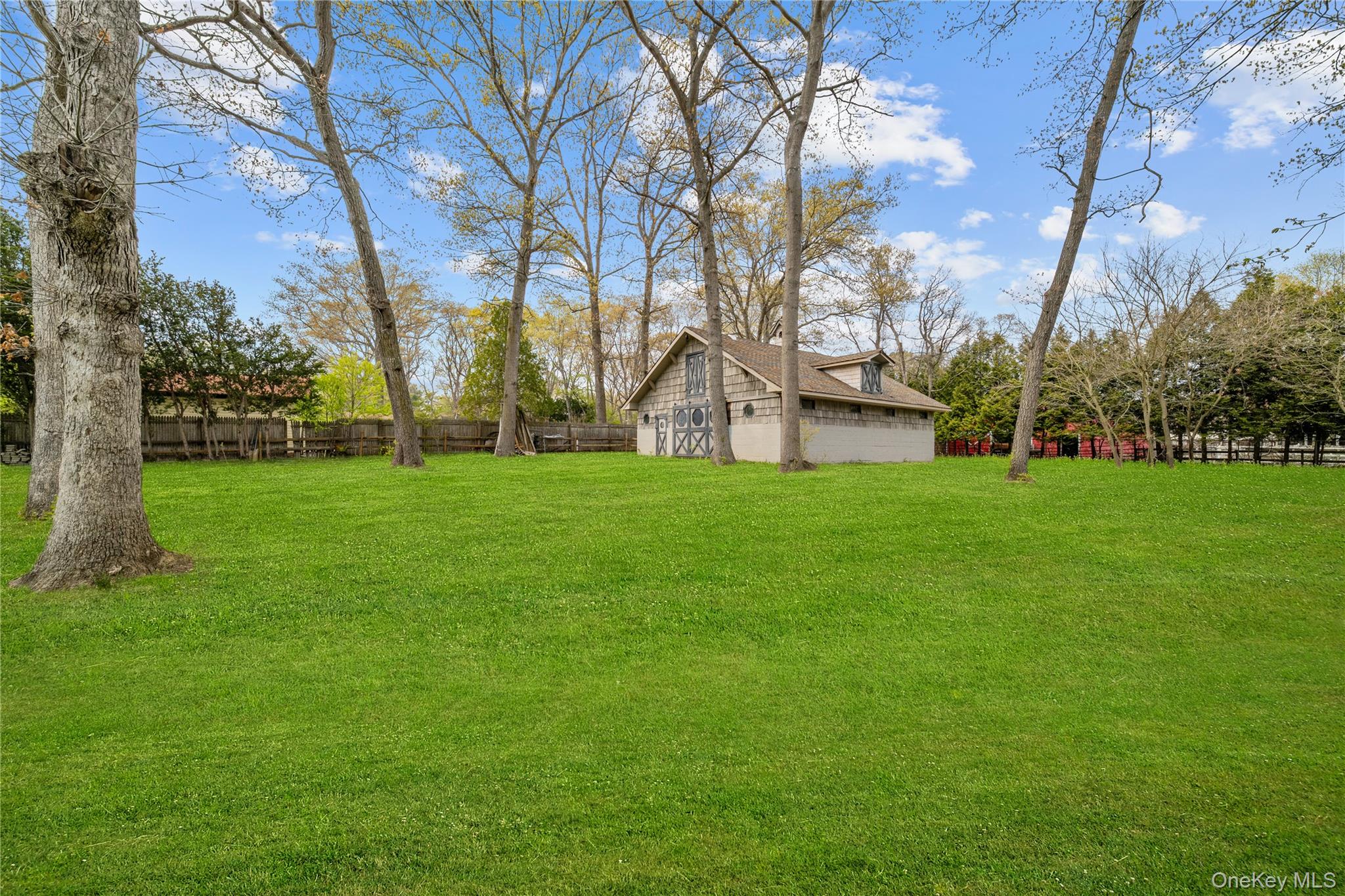 257 Southlawn Avenue Property Photo 34