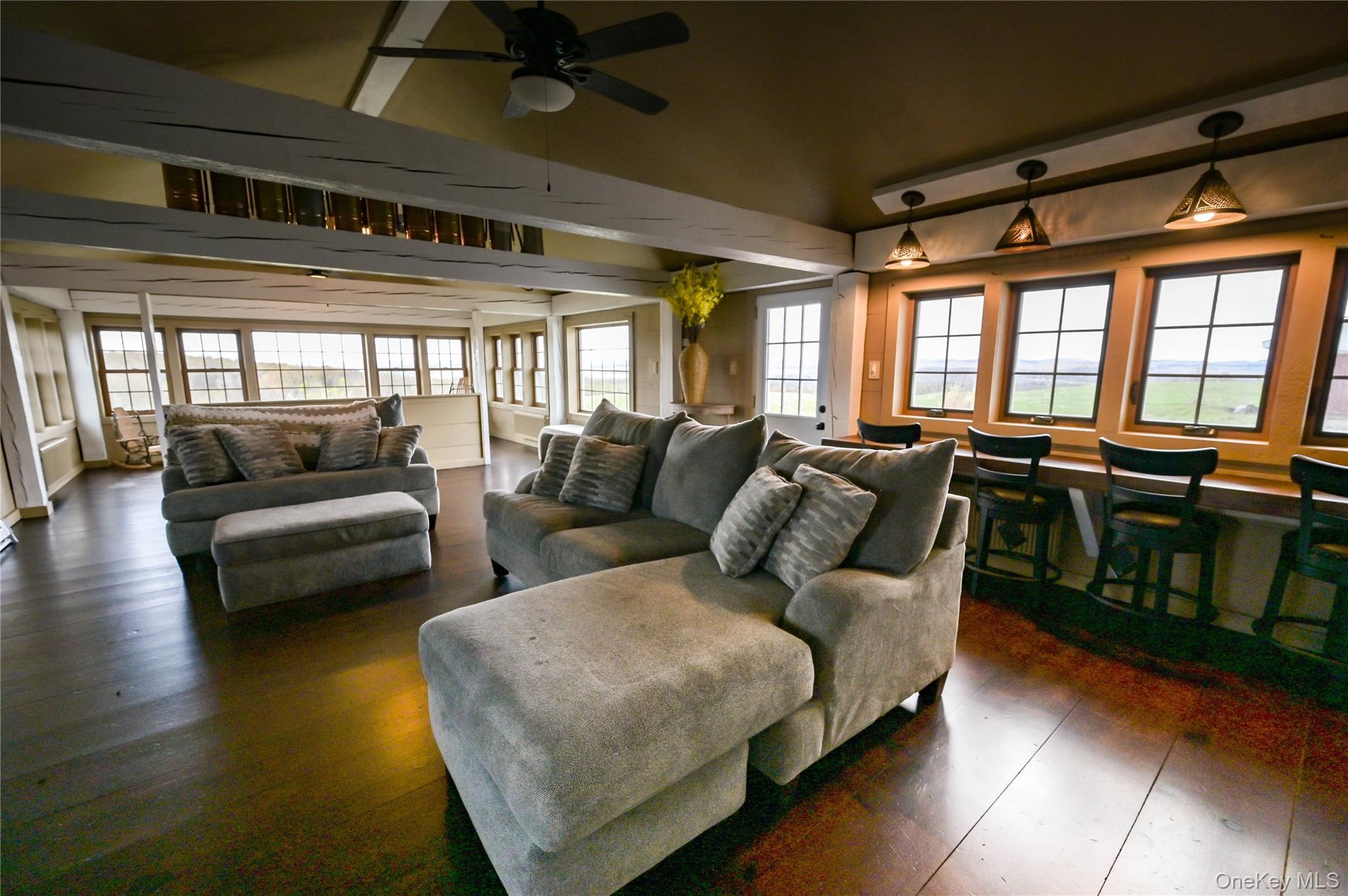 1702 Diary Hill Road Property Photo 9