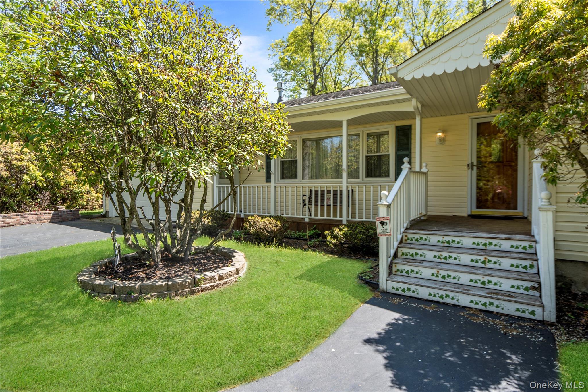 6 Canterbury Court Property Photo 3