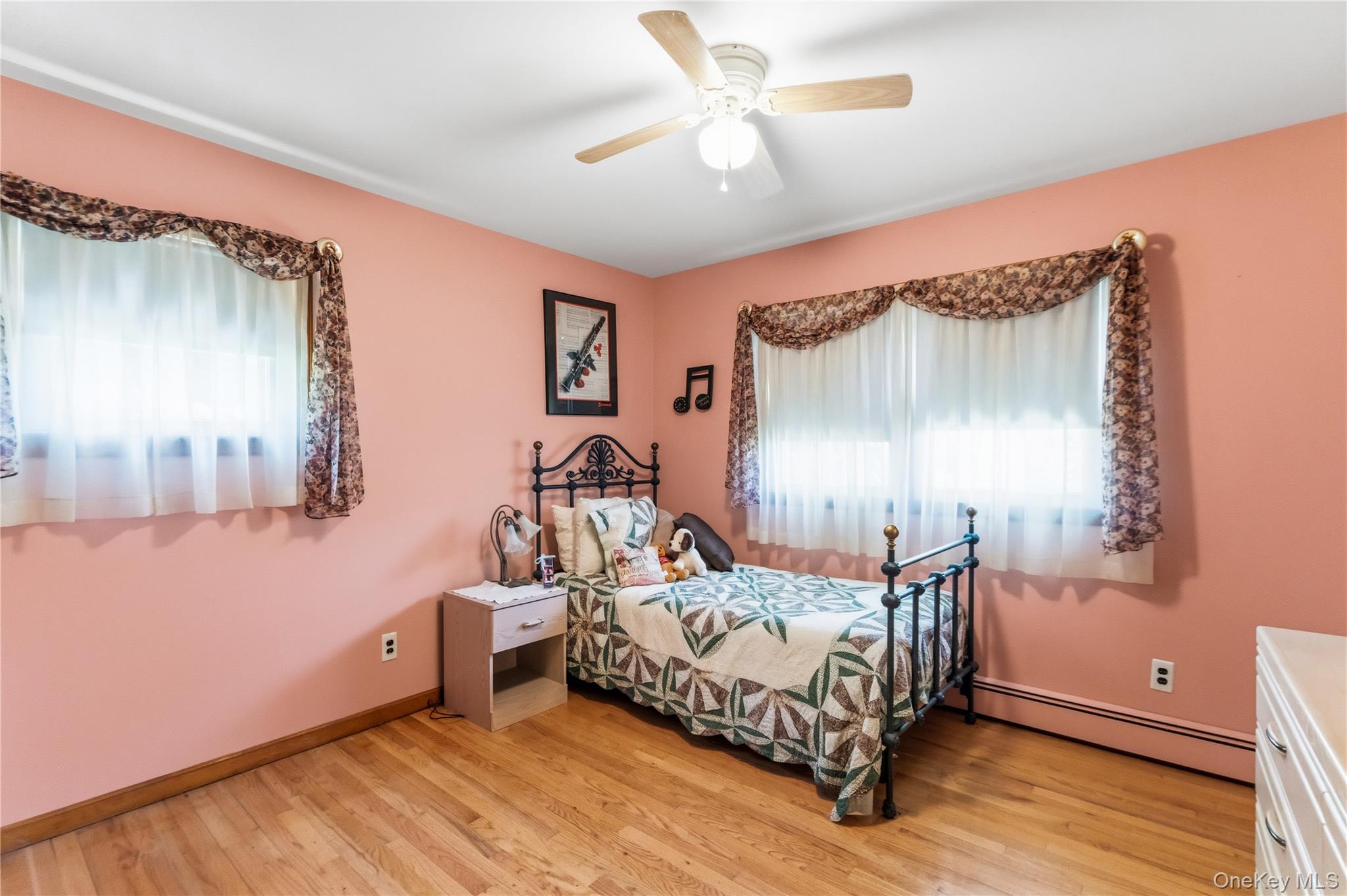 6 Canterbury Court Property Photo 28