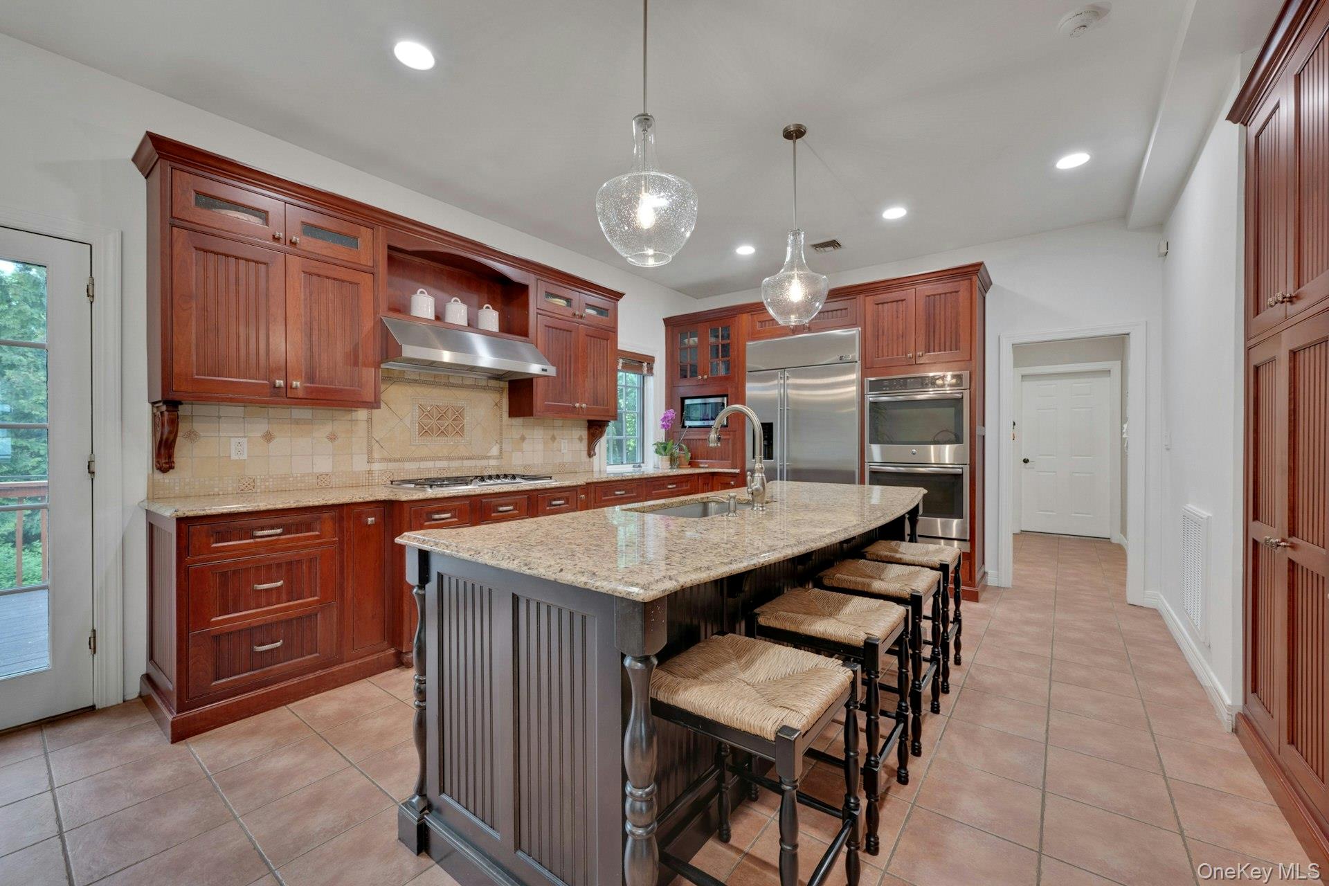 209 Glendale Road Property Photo 9