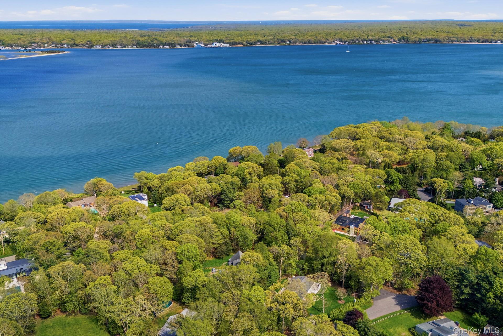27 Three Mile Harbor Drive Property Photo 3