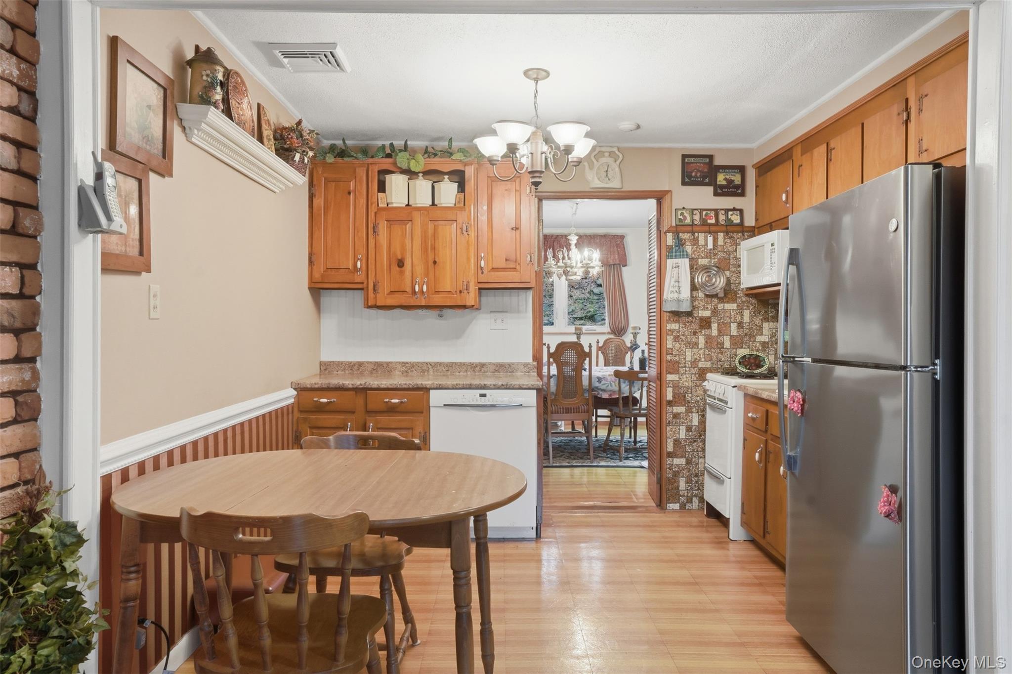 136 N Shore Drive Property Photo 12