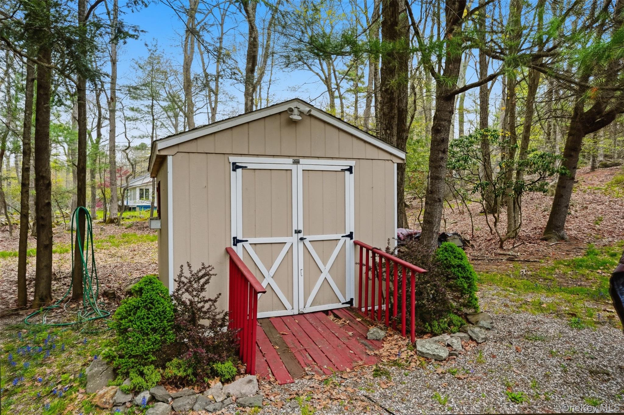 136 N Shore Drive Property Photo 25