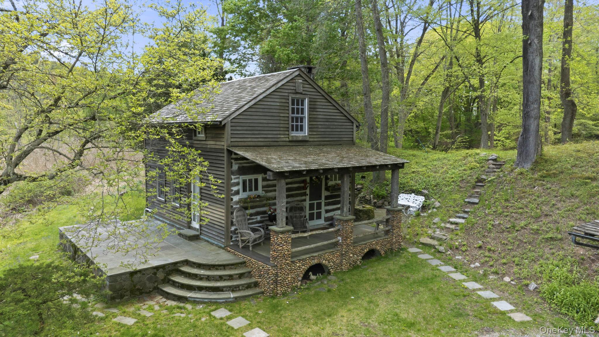 227 Cedar Lane Property Photo 4
