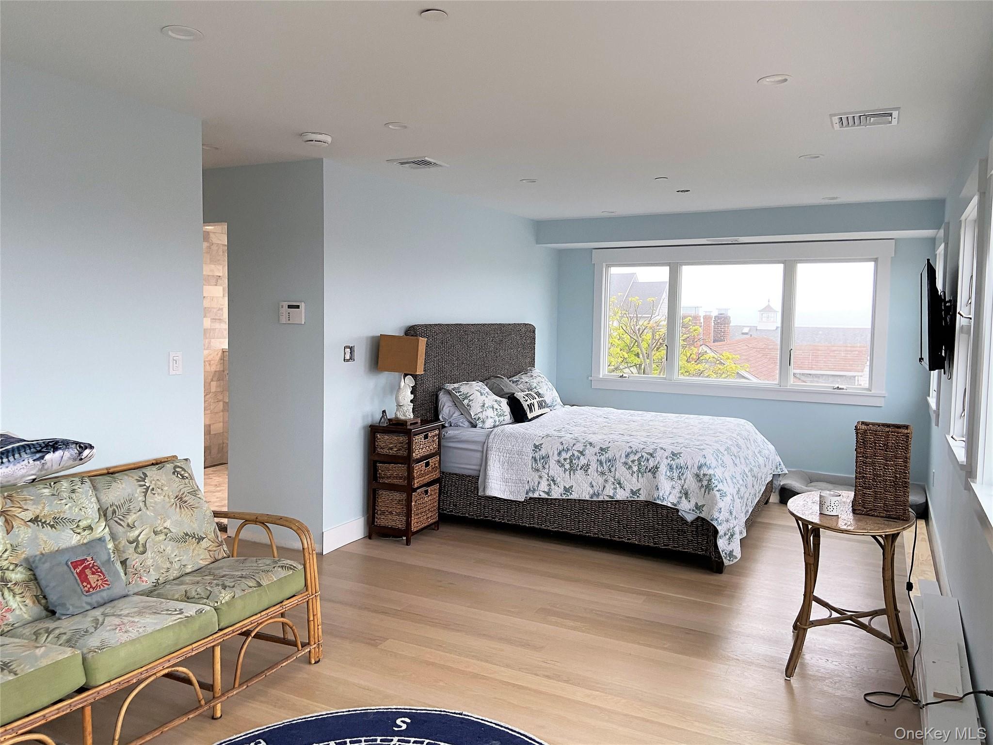 40 Trenton Avenue Property Photo 16