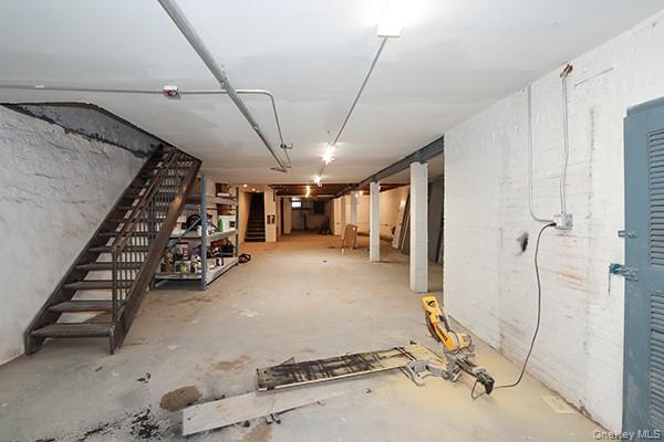 1191 Atlantic Avenue 1st Floor + Basement Property Photo 6