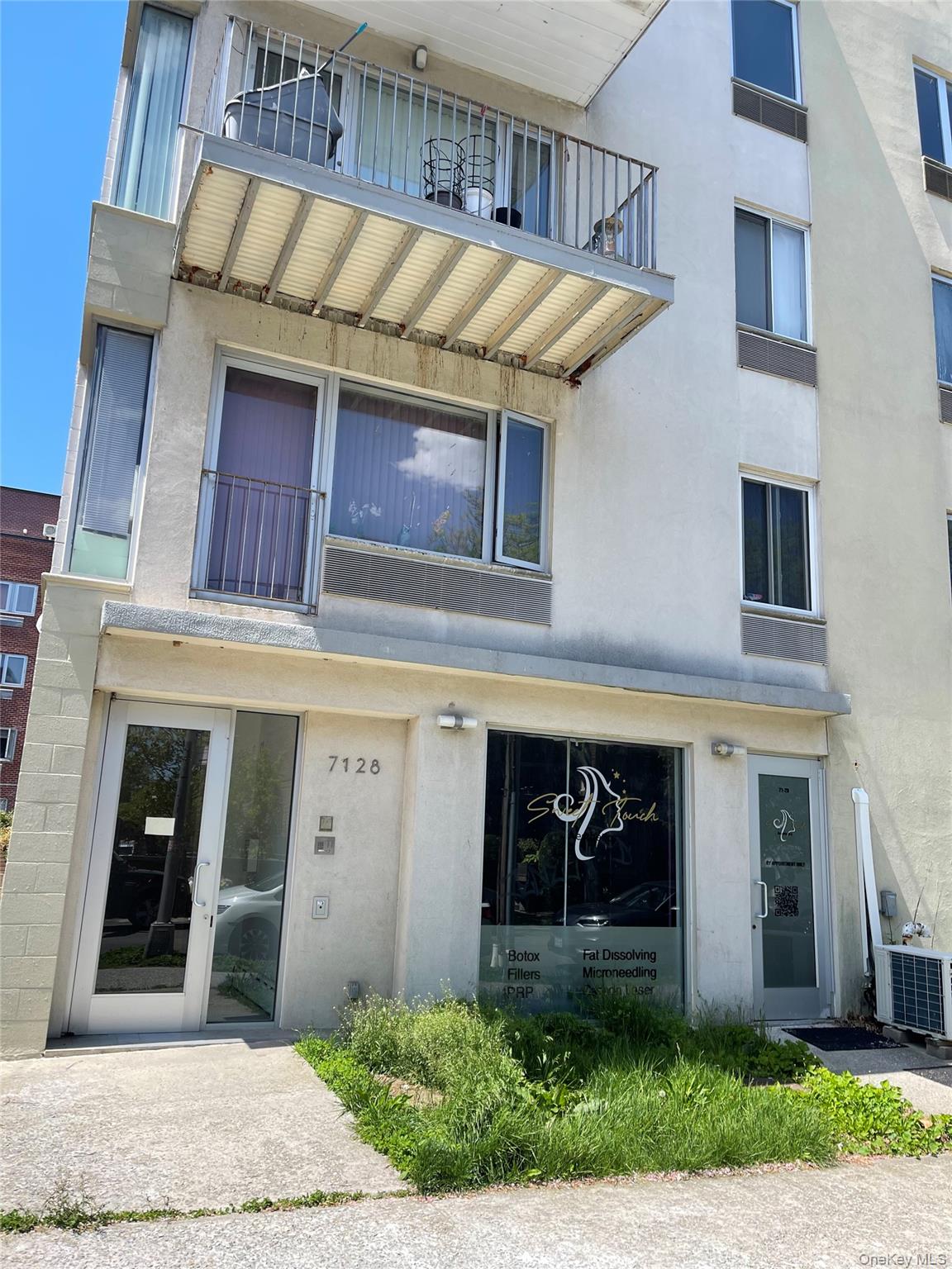 71-28 163rd Street 3B Property Photo 1