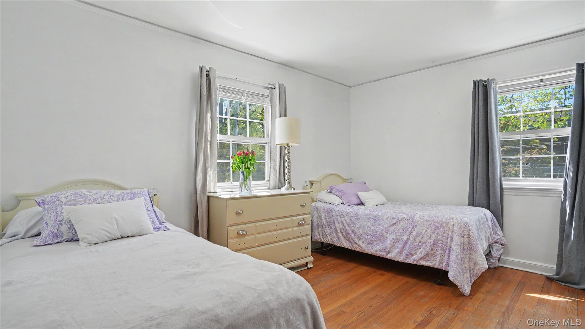 370 Summit Avenue Property Photo 18