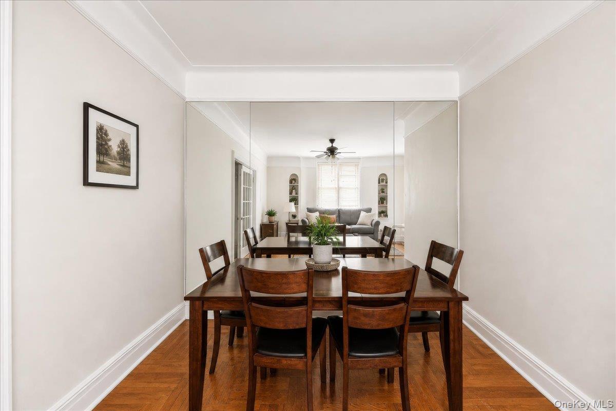 2041 Hobart Avenue Property Photo 8
