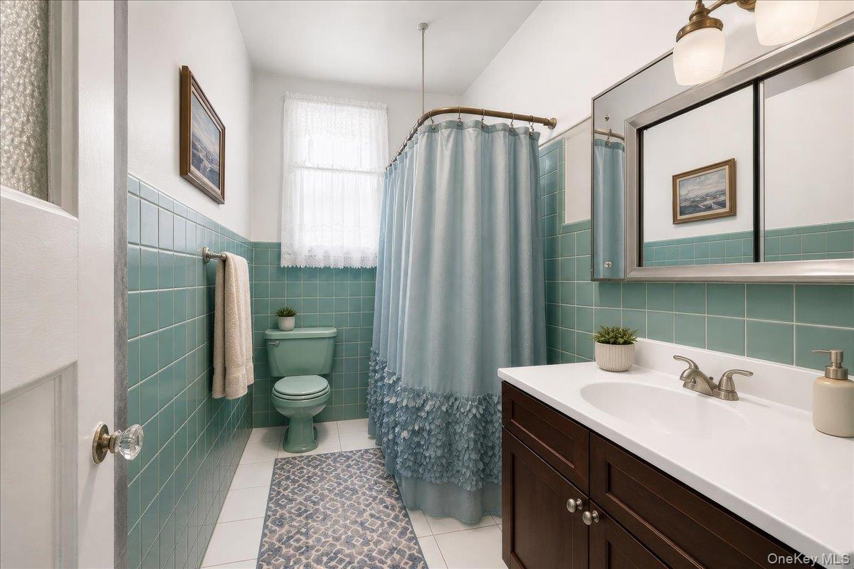 2041 Hobart Avenue Property Photo 20