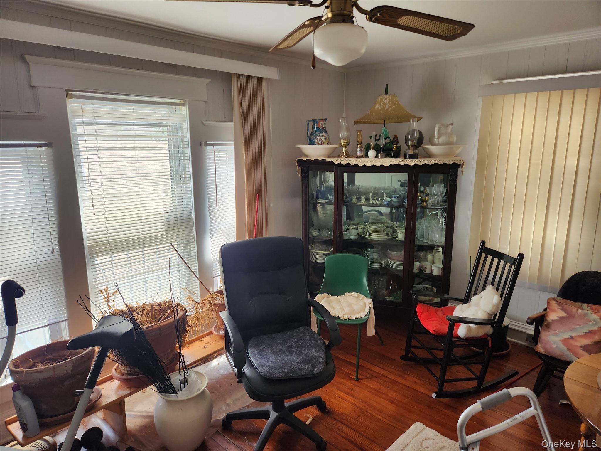 34 Oakland Street Property Photo 14