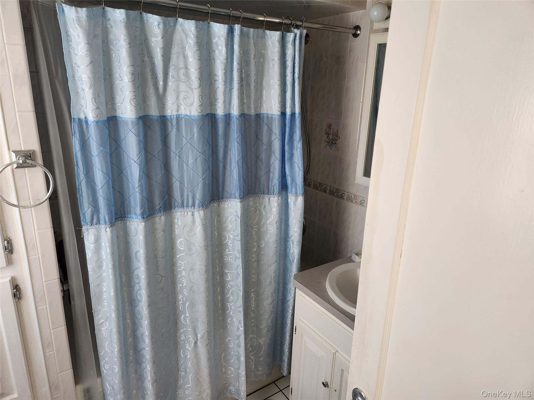 34 Oakland Street Property Photo 17