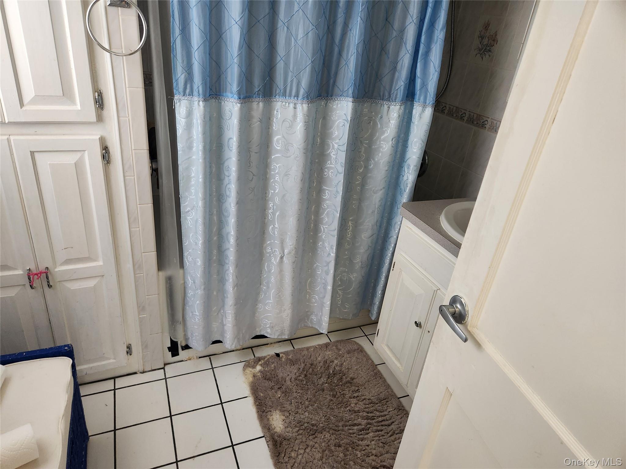 34 Oakland Street Property Photo 18