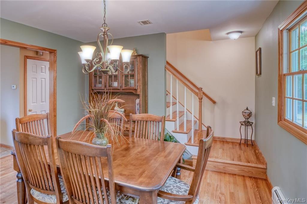8 Roberts Drive Property Photo 6