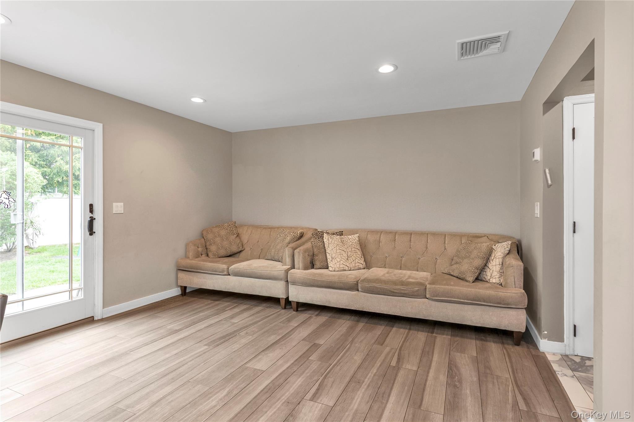 816 Cliffside Avenue Property Photo 11