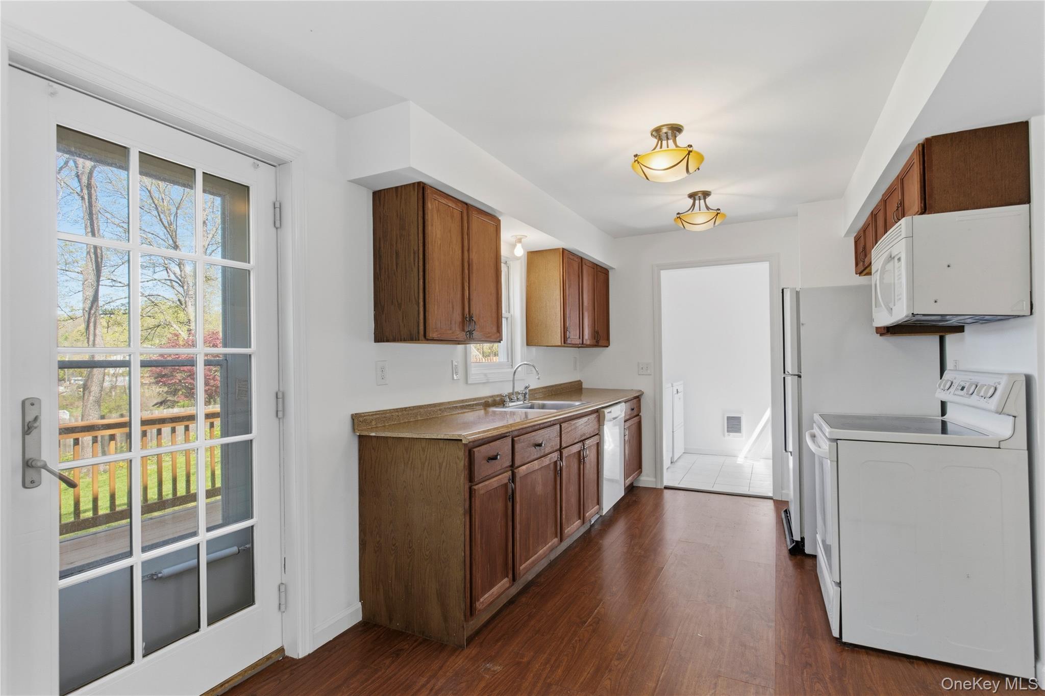 2 Eastwood Road Property Photo 17