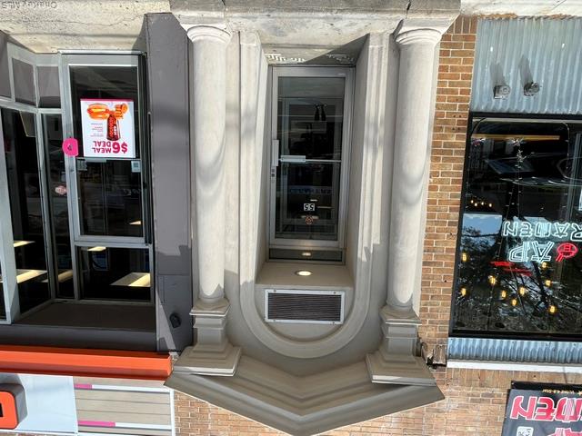 55 Main Street 10 Property Photo 2