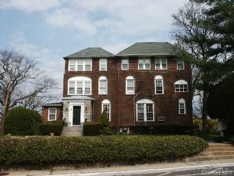 378 Sea Cliff Avenue 3 Property Photo 1