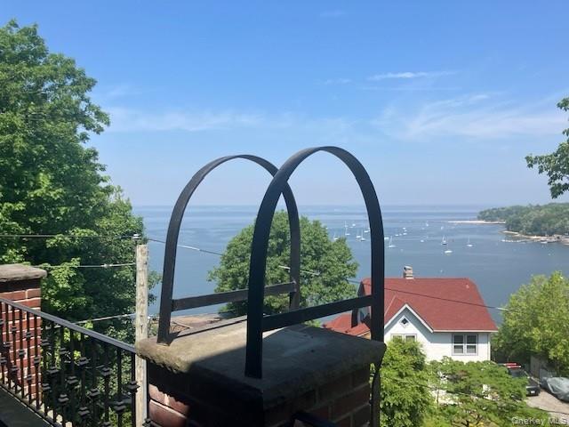 378 Sea Cliff Avenue 3 Property Photo 8