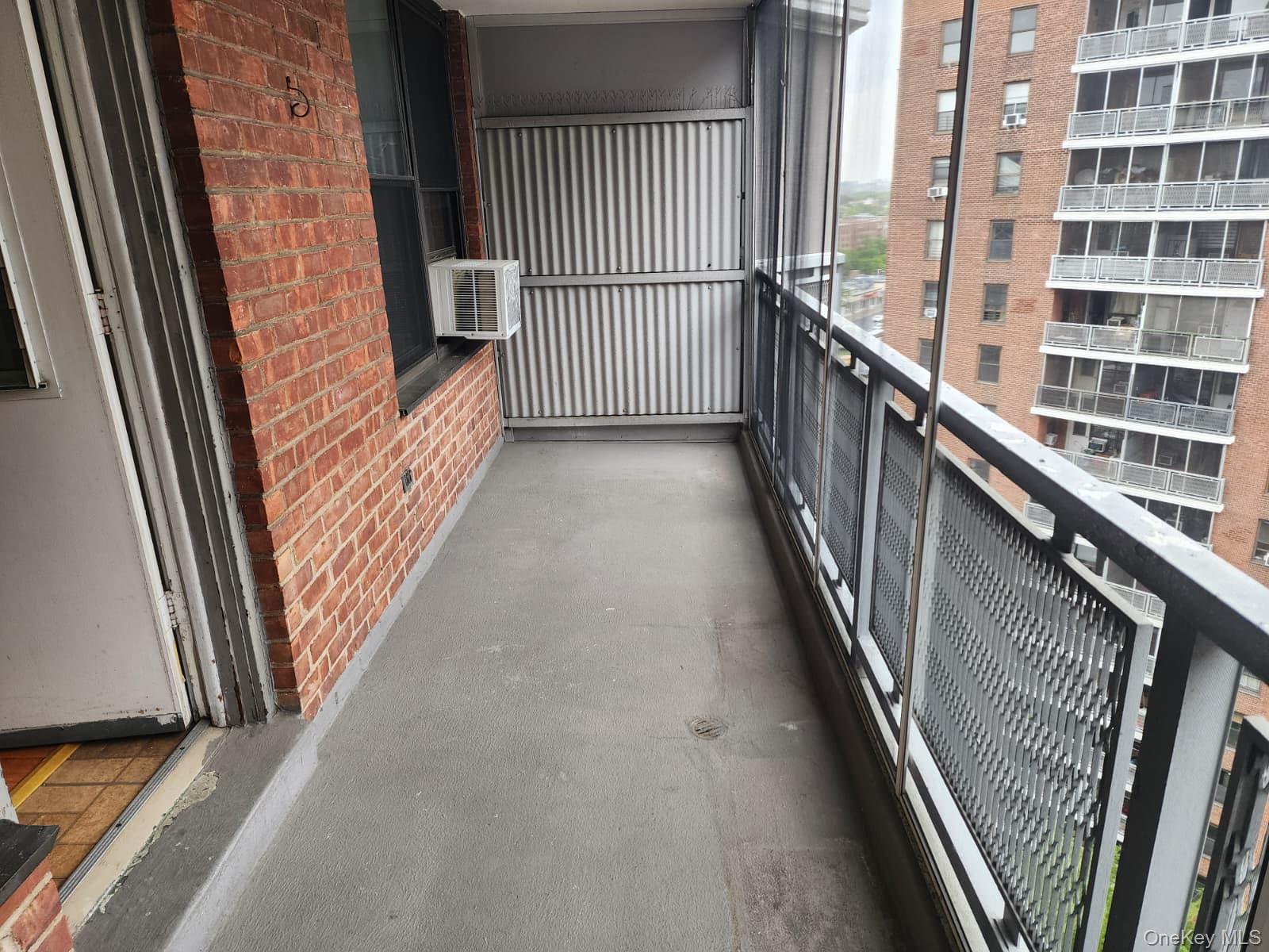 61-15 98th Street 15g Property Photo 12