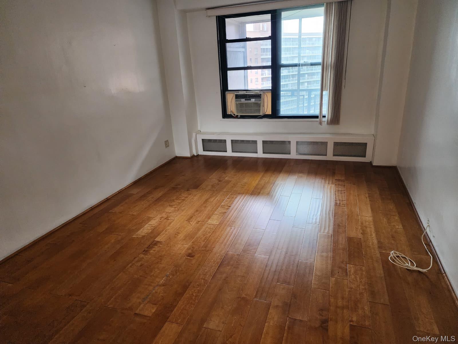 61-15 98th Street 15g Property Photo 18