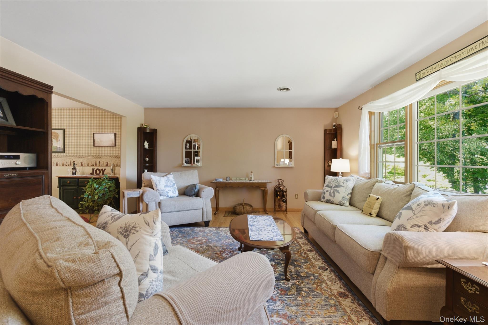 10 Sabin Drive Property Photo 6