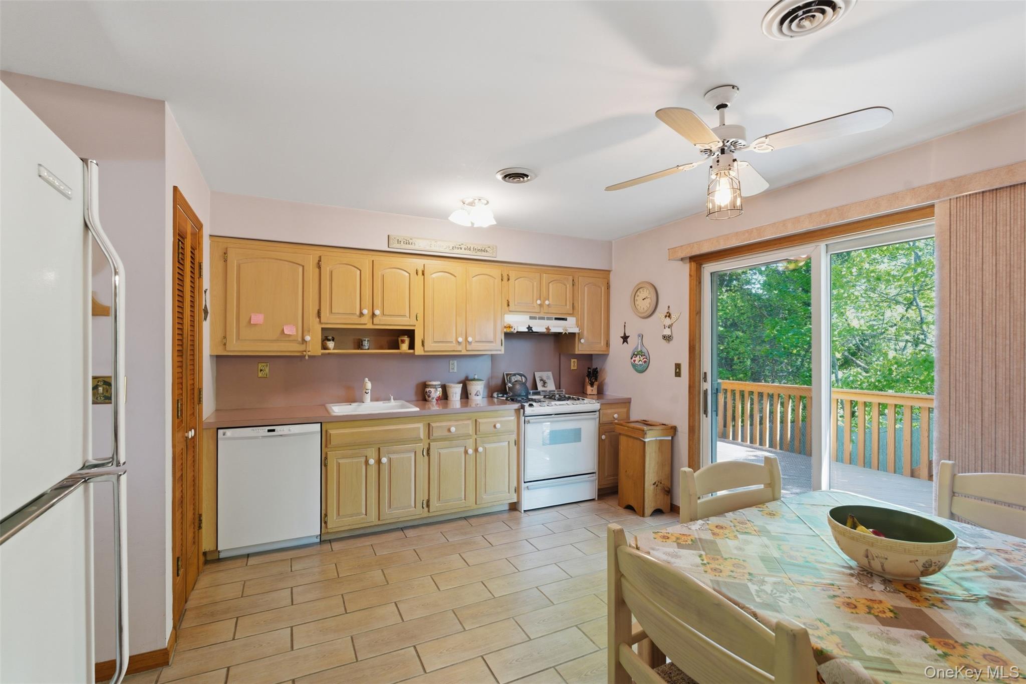 10 Sabin Drive Property Photo 14