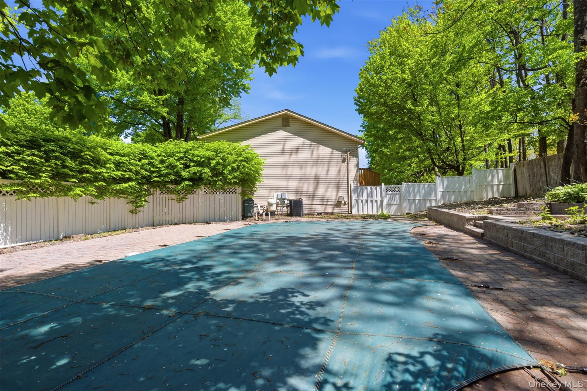 10 Sabin Drive Property Photo 37