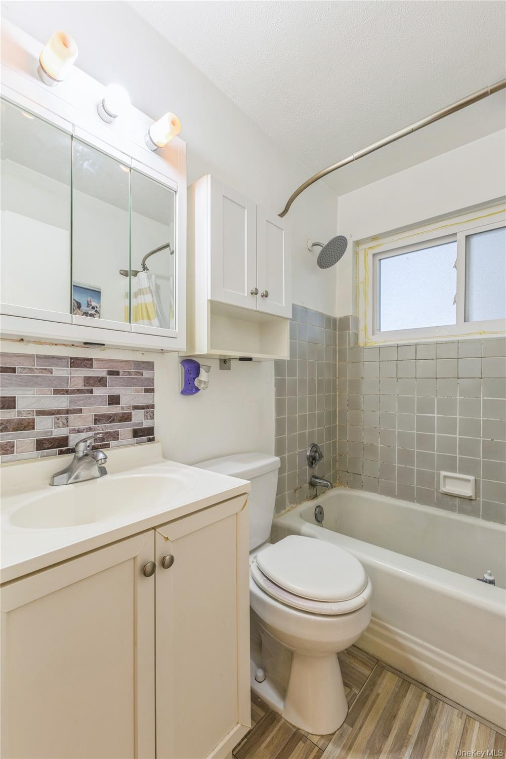 80-14 150 Street 25b Property Photo 14