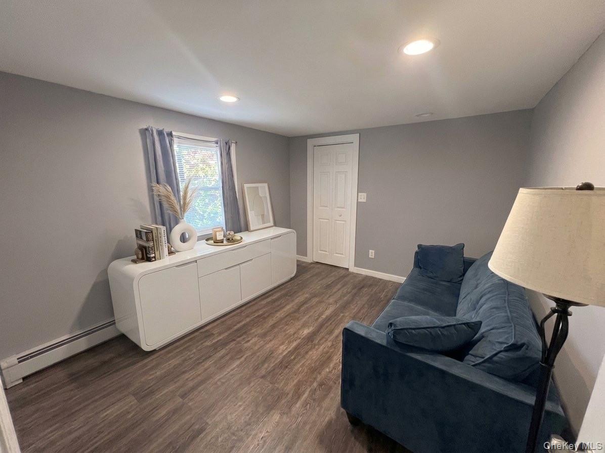 1004 N Broadway Property Photo 5