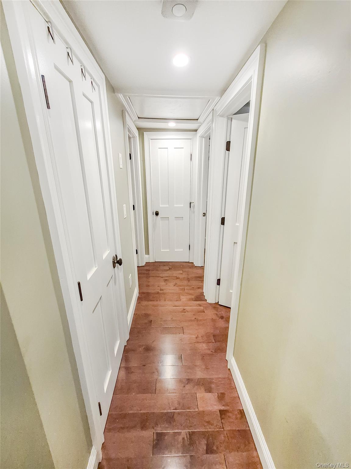 163 N Hamilton Street Property Photo 15