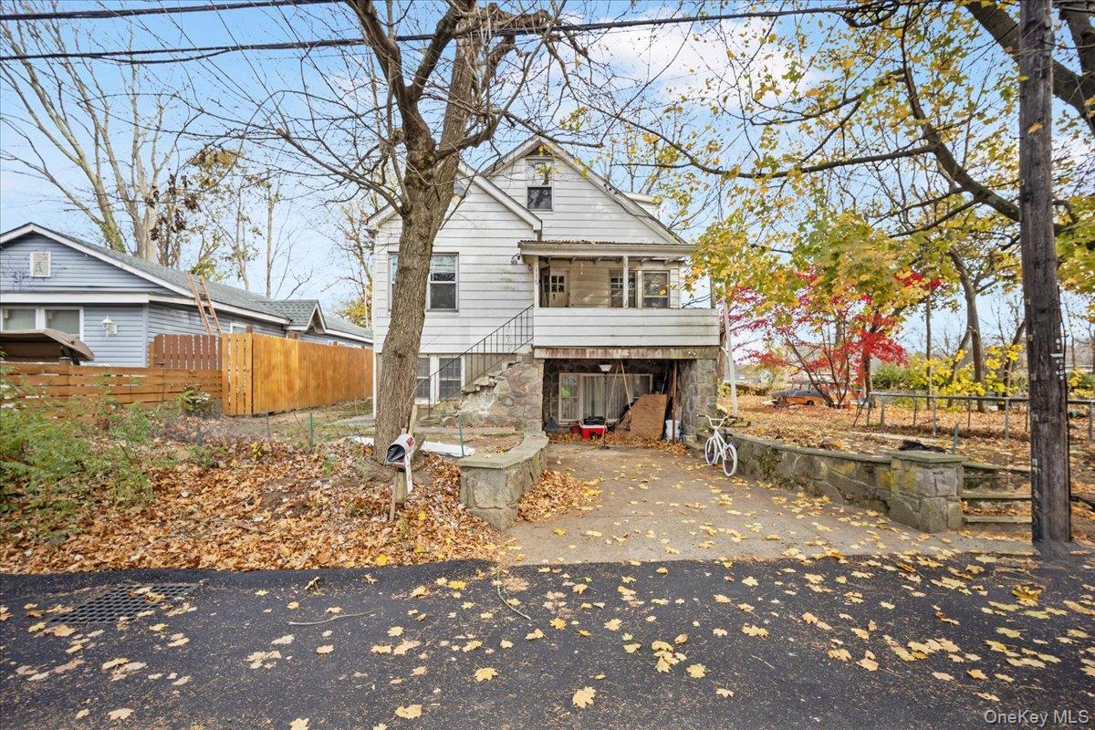 116 Lake Drive Property Photo 1
