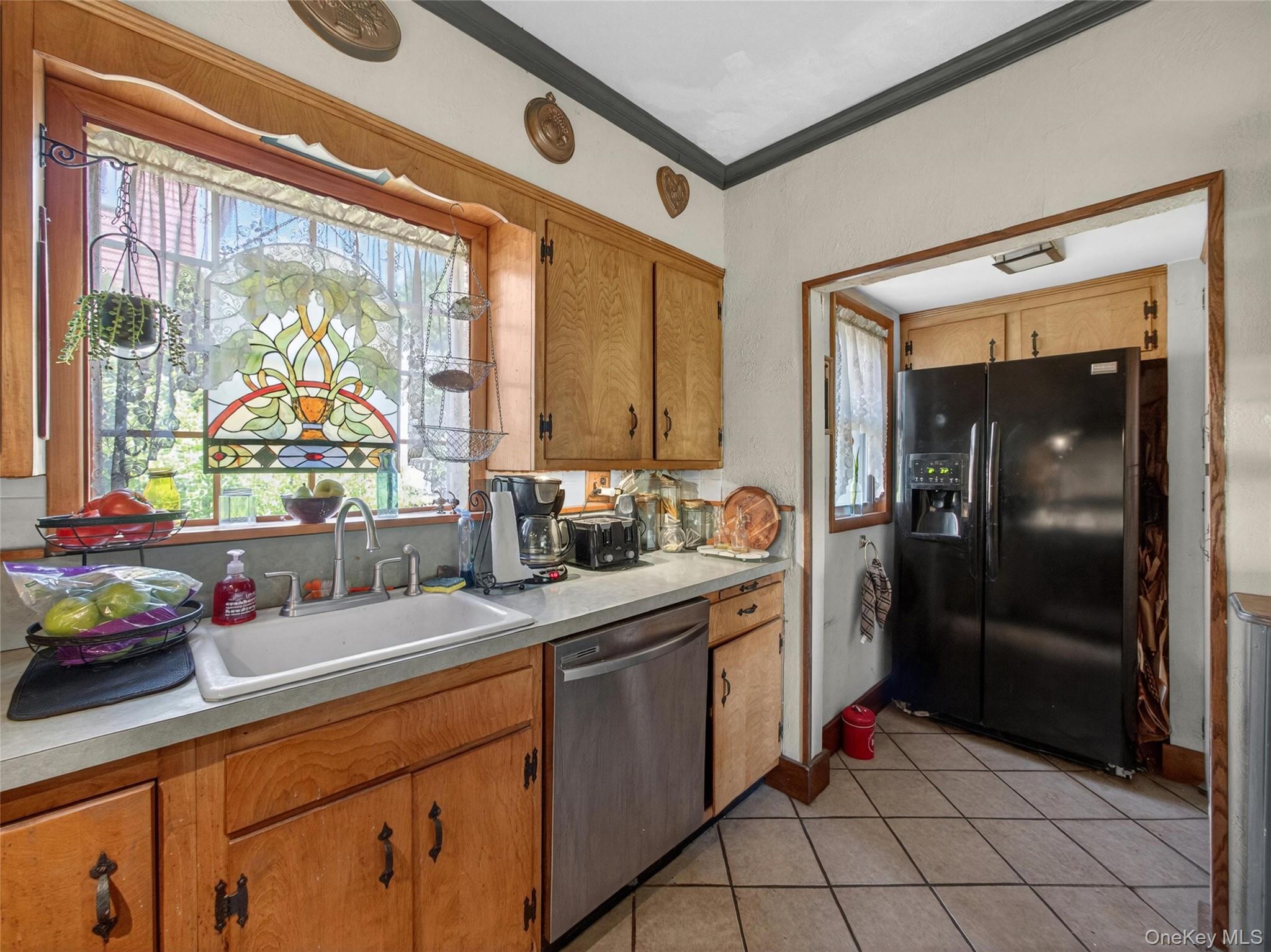 1 Lawrence Street Property Photo 10