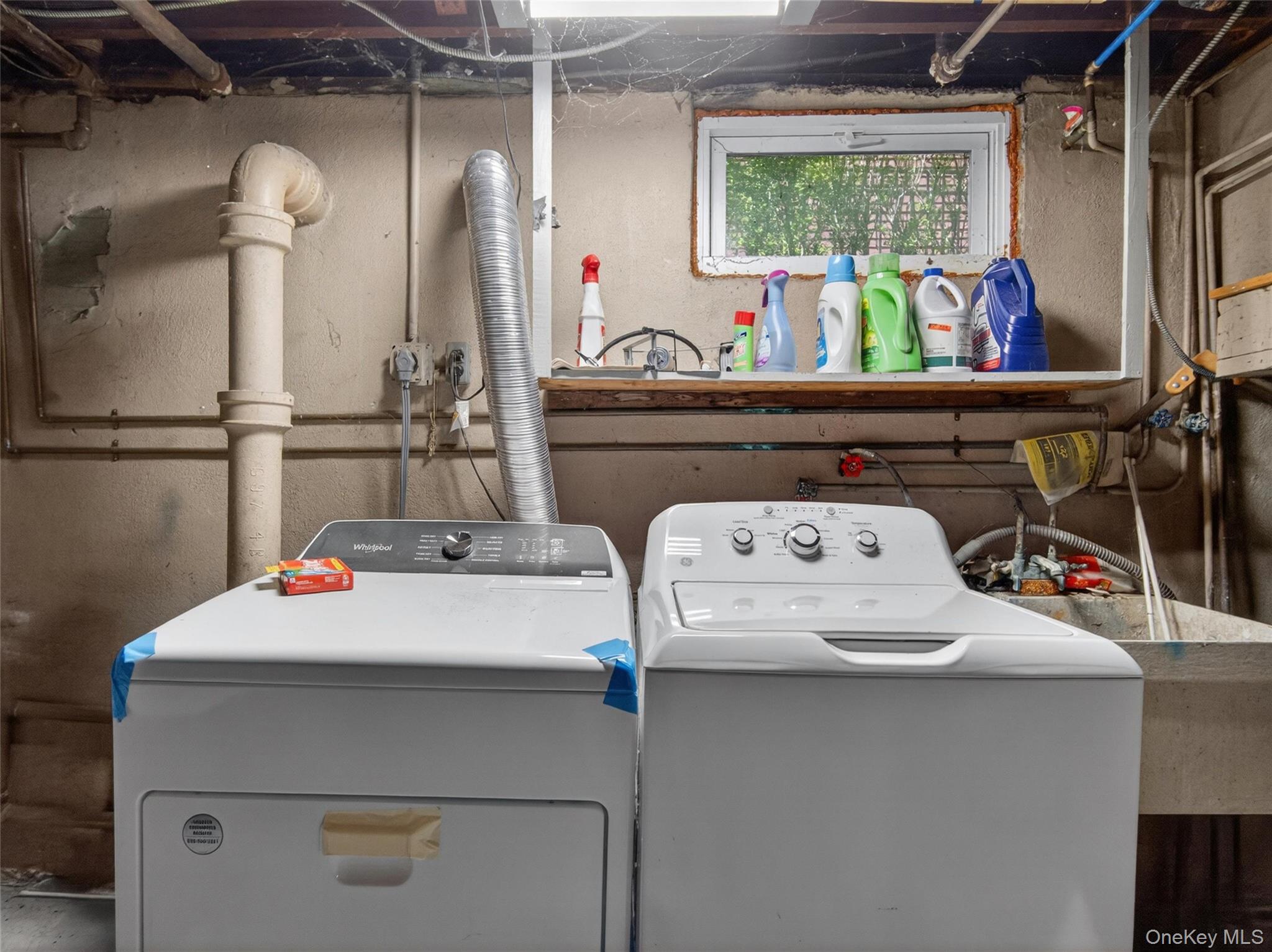 1 Lawrence Street Property Photo 29