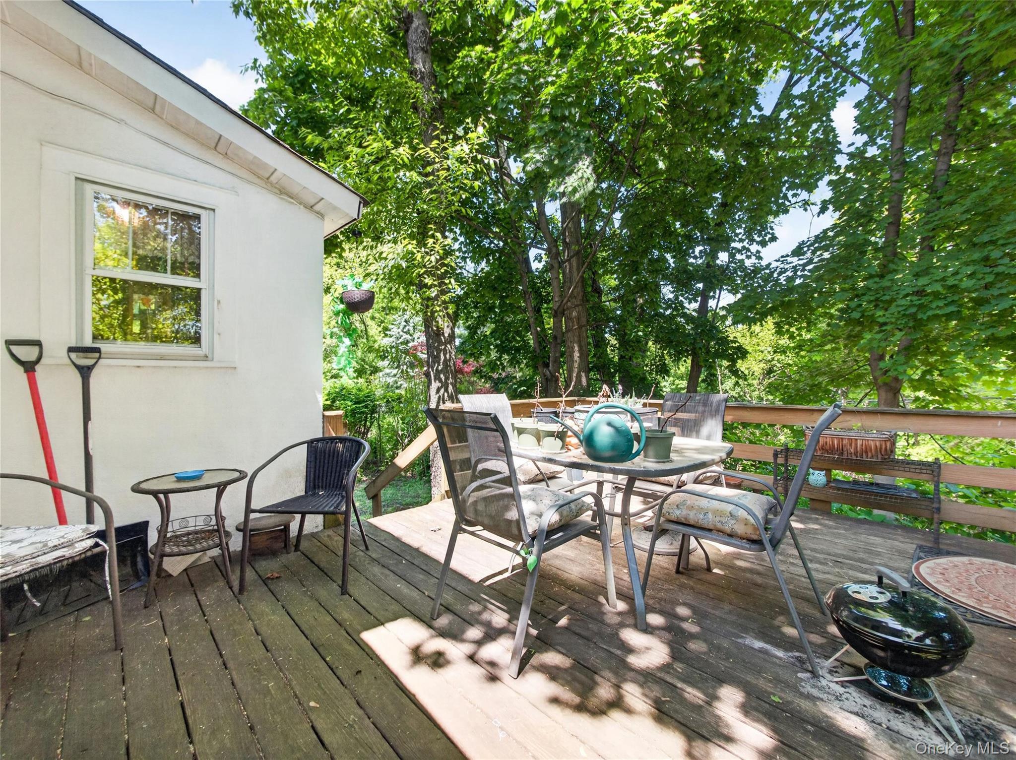 1 Lawrence Street Property Photo 32