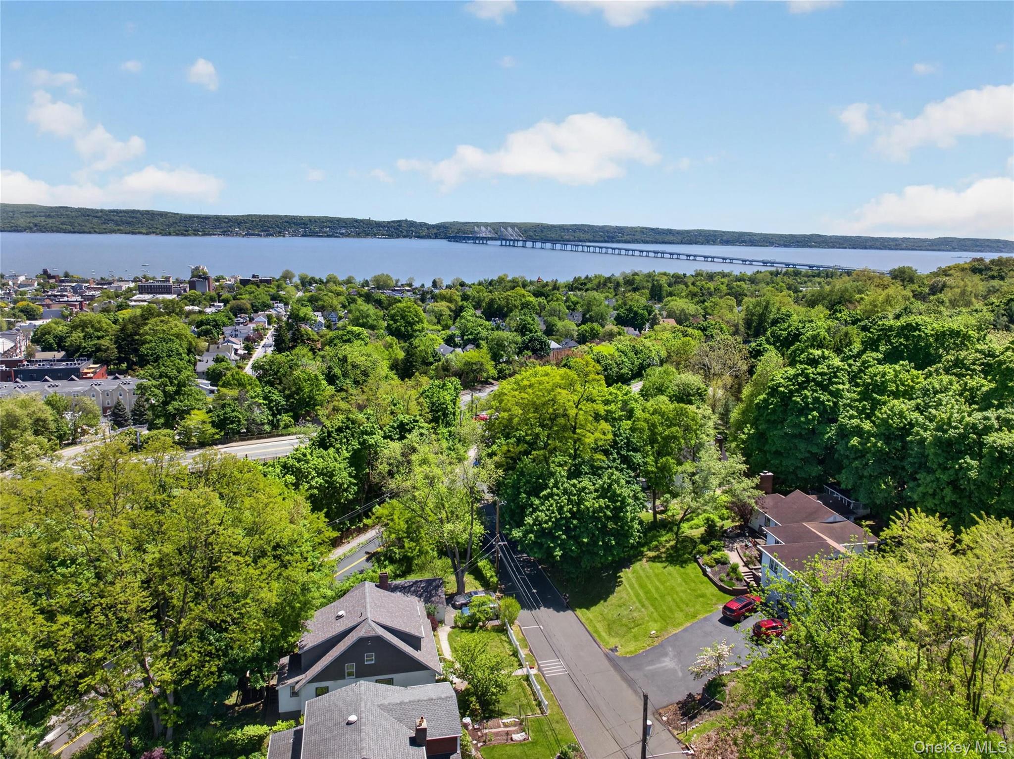 1 Lawrence Street Property Photo 40