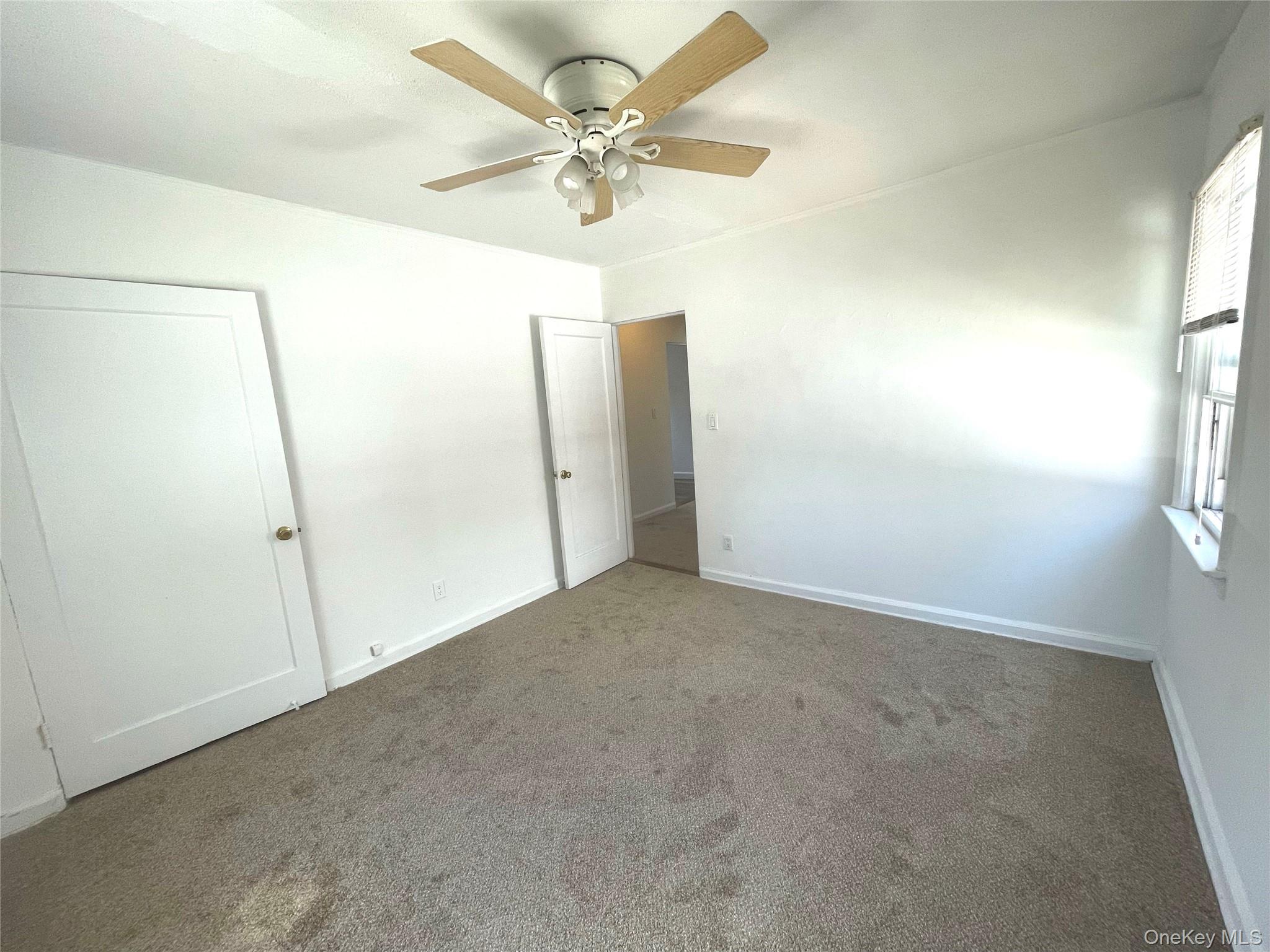 364 E Broadway Middle Property Photo 13