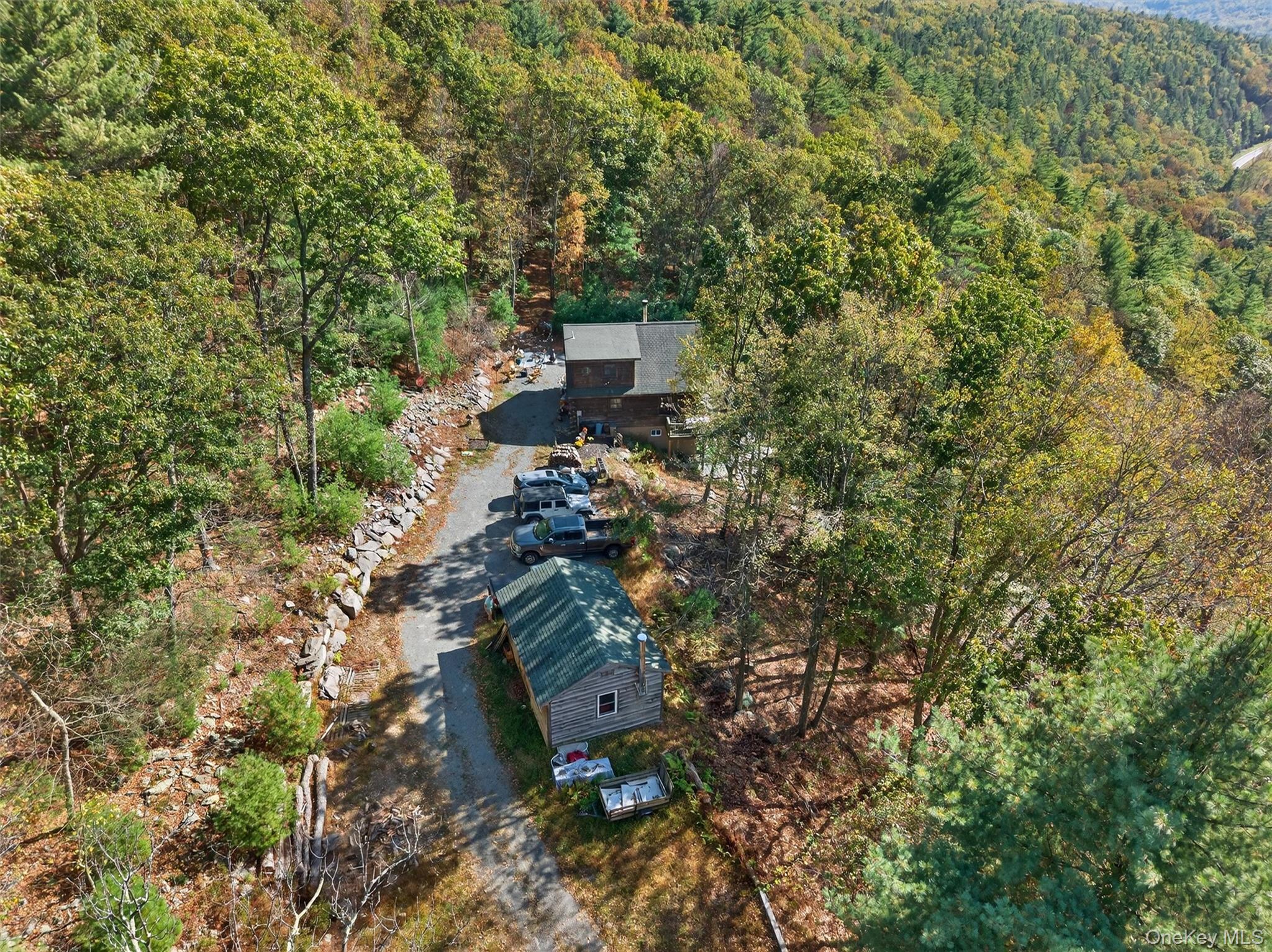 129 Hallock Road Property Photo 16