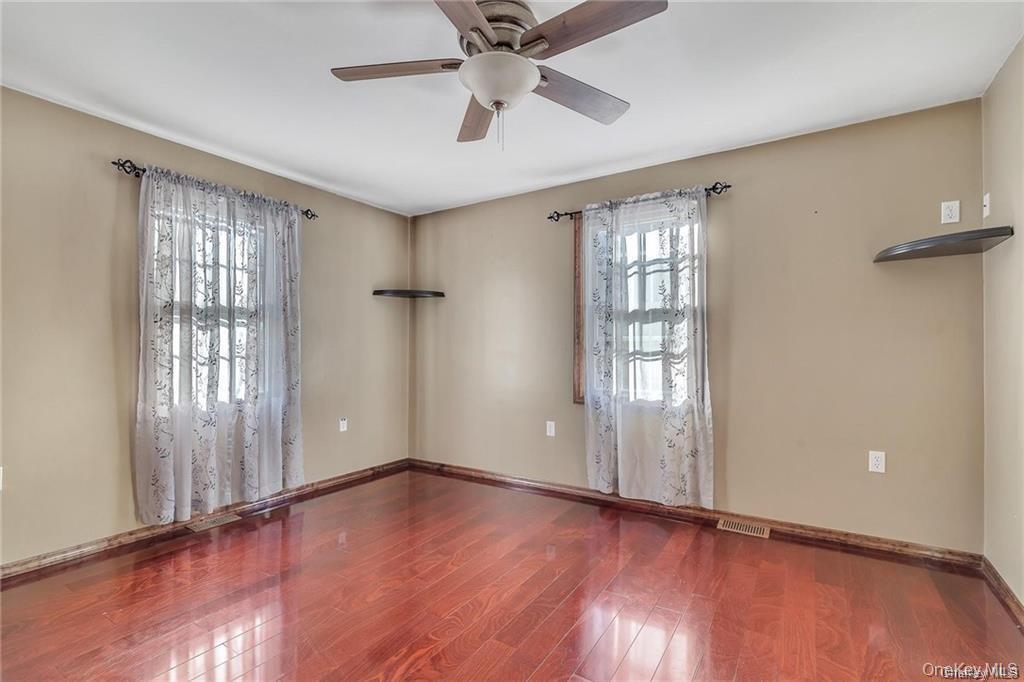 55 West Street Property Photo 9