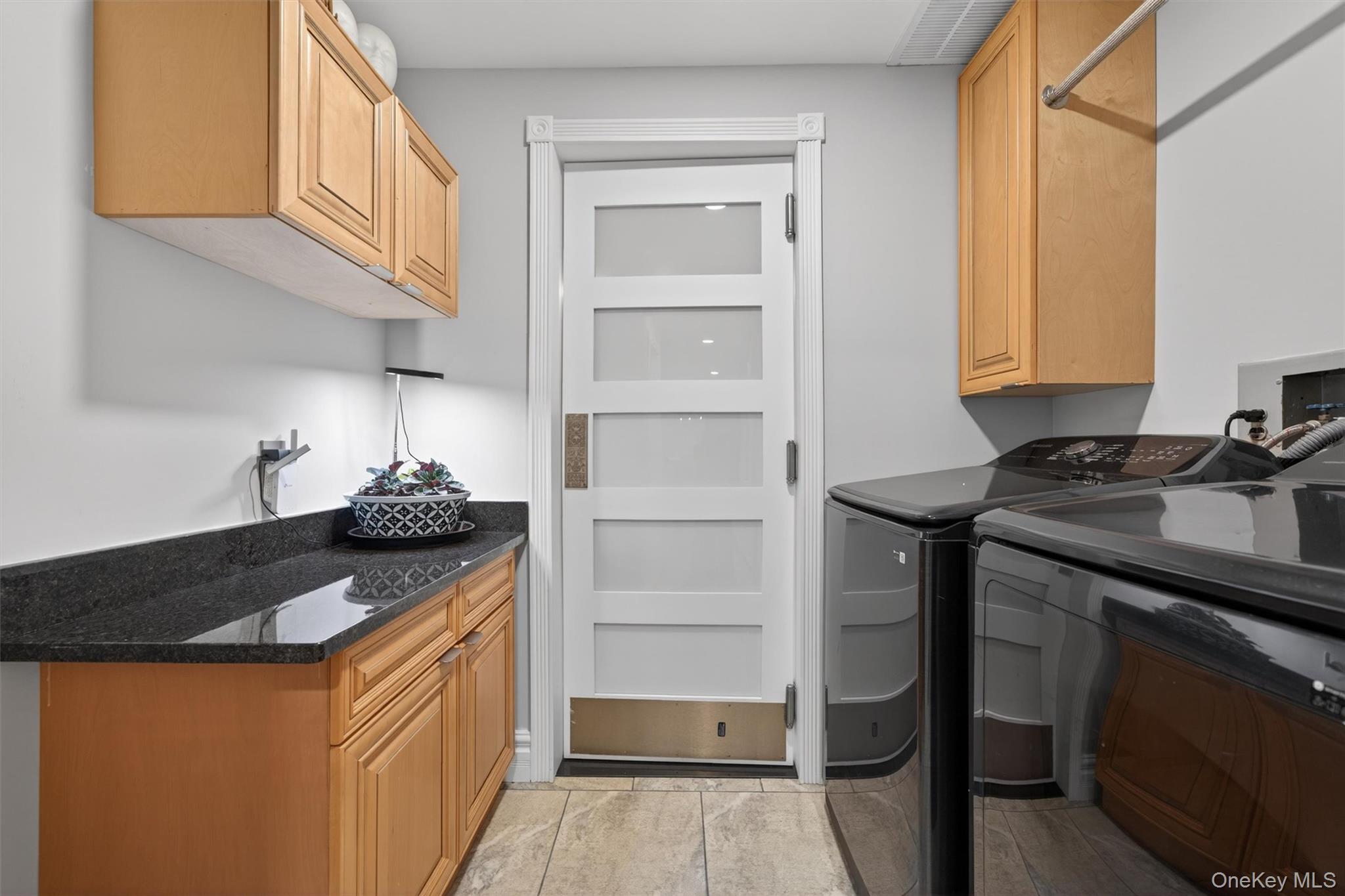 60 Long Lane Property Photo 11