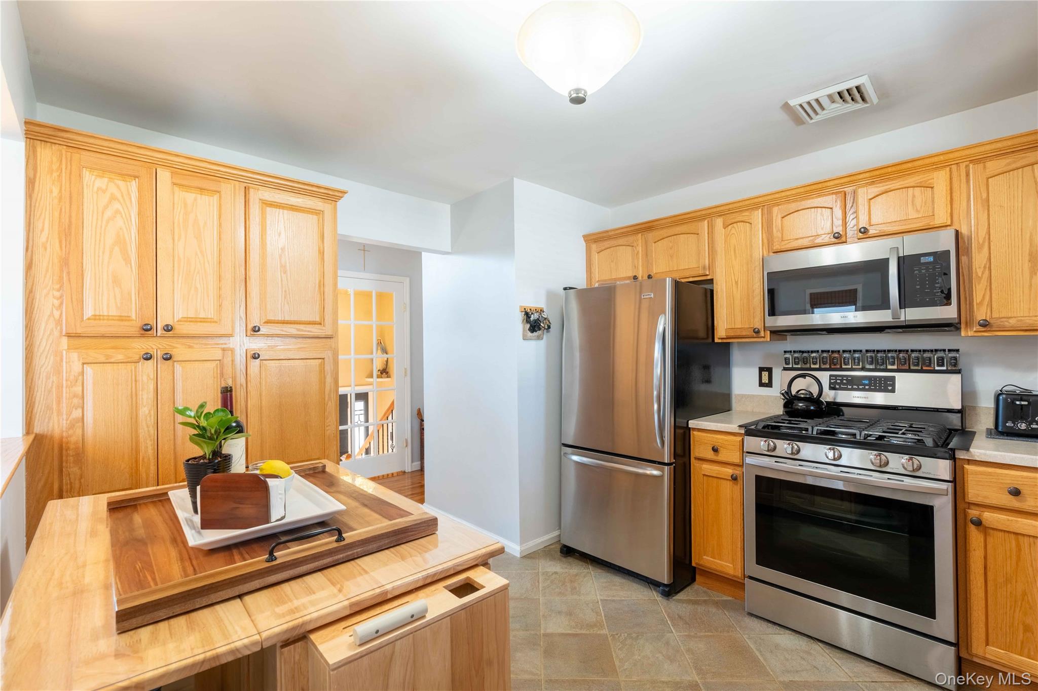 671 Tabor Place Property Photo 15