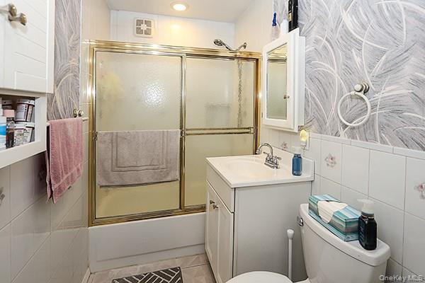 56 Haven Lane Property Photo 12