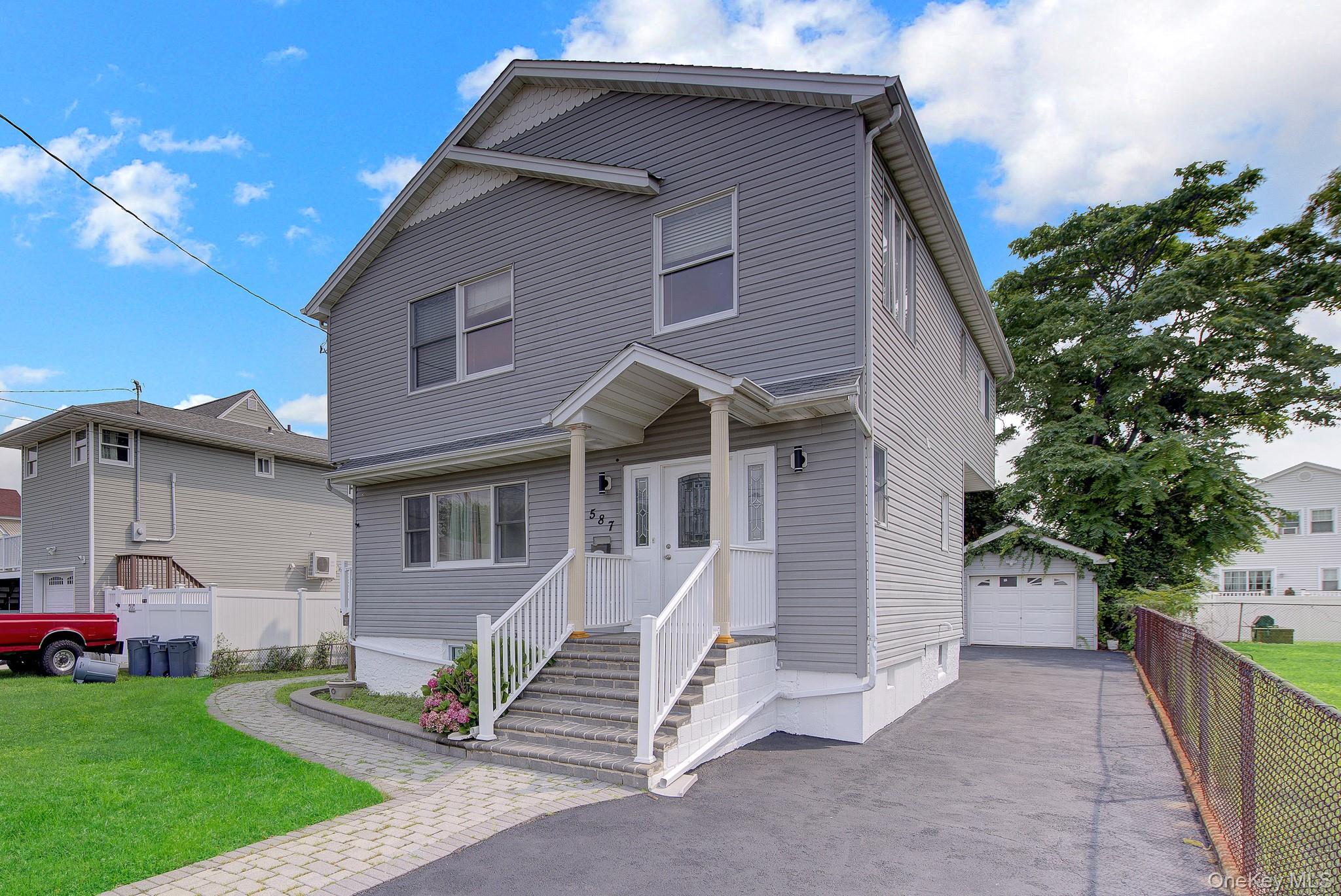 587 Miller Avenue Property Photo 3